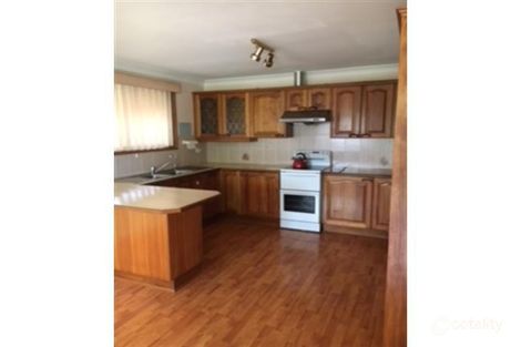 Property photo of 9A Blenheim Place Glenfield NSW 2167