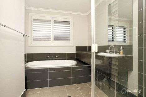 Property photo of 26 Edengrove Court Rooty Hill NSW 2766
