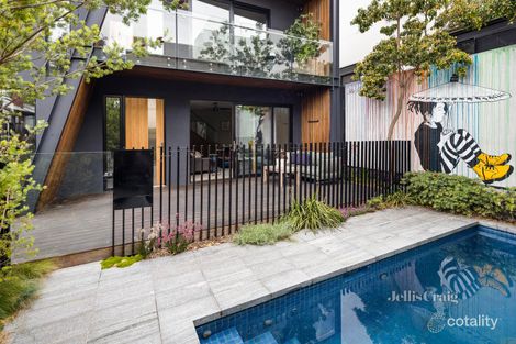 2/140 Roseneath St, Clifton Hill, VIC 3068