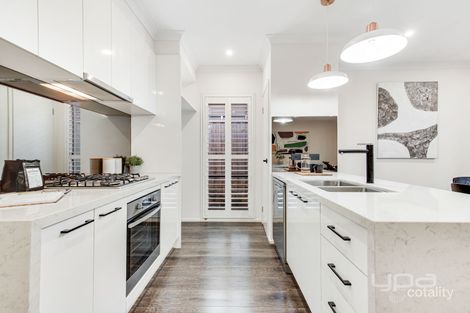 Property photo of 21 Silverwood Drive Greenvale VIC 3059