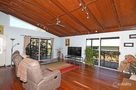 Property photo of 11 Louise Drive Burrum Heads QLD 4659