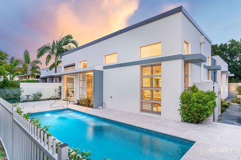 Property photo of 6119 Trasimeno Avenue Hope Island QLD 4212