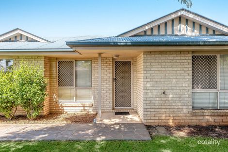 2/430 West St, Kearneys Spring, QLD 4350