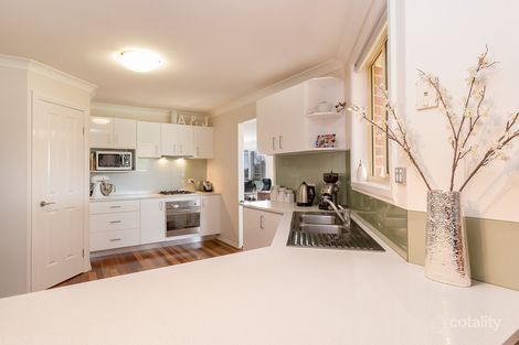 Property photo of 17 Casuarina Drive Orange NSW 2800