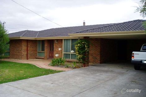 Property photo of 30 Seville Way Orana WA 6330