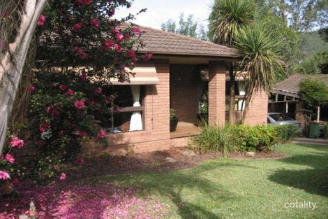 Property photo of 6 Camphor Close Wyoming NSW 2250