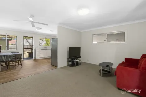 Property photo of 22 William Street Urangan QLD 4655