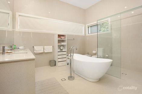 Property photo of 9006 Northview Parade Benowa QLD 4217
