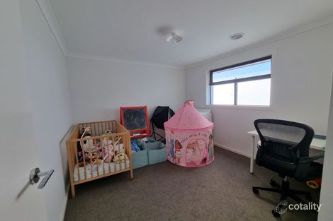 Property photo of 34 Newforest Drive Aintree VIC 3336