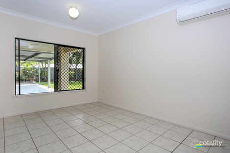 Property photo of 10 Bells Close Kewarra Beach QLD 4879