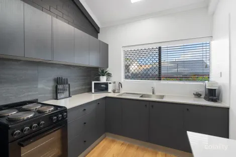 Property photo of 5/6 Crathern Close Edge Hill QLD 4870