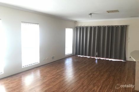 Property photo of 21 Carlton Loop Canning Vale WA 6155