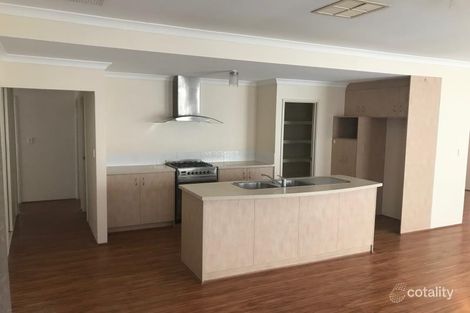 Property photo of 21 Carlton Loop Canning Vale WA 6155