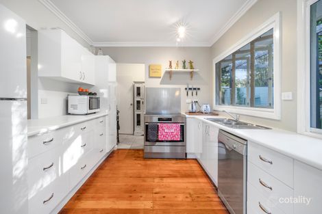 Property photo of 45 Hillbrook Road Brookfield QLD 4069