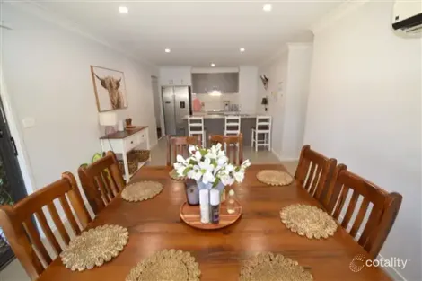 Property photo of 11 White Gum Place Guyra NSW 2365
