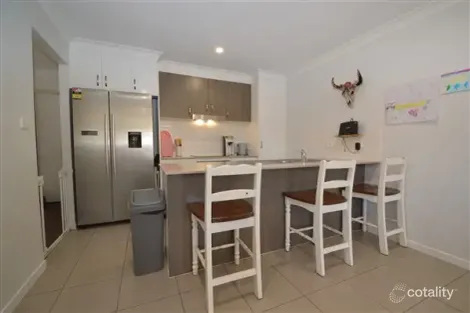 Property photo of 11 White Gum Place Guyra NSW 2365