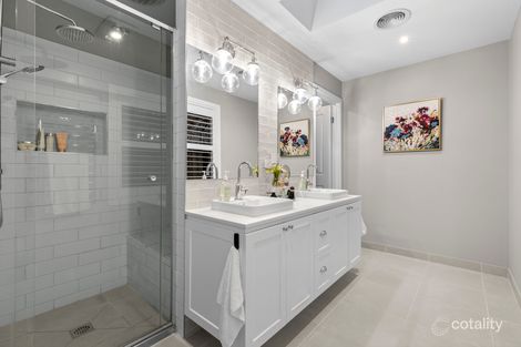 Property photo of 33 Tutor Street Mount Duneed VIC 3217