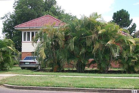 24 Heaton St, Rocklea, QLD 4106