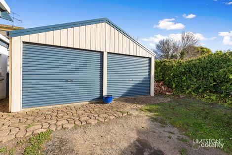 Property photo of 2 Boandik Terrace Mount Gambier SA 5290