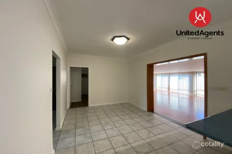 Property photo of 2 Nimbin Avenue Hoxton Park NSW 2171