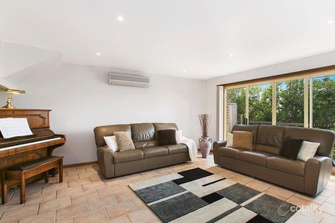 Property photo of 9 Plumwood Crescent Cordeaux Heights NSW 2526