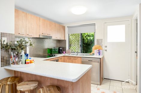 Property photo of 2/134 York Street Nundah QLD 4012