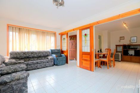 Property photo of 50 Jacaranda Drive Georges Hall NSW 2198