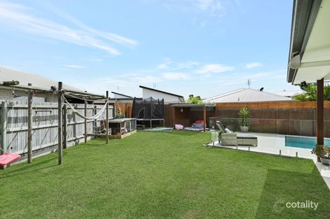 Property photo of 19 Amber Drive Caloundra West QLD 4551