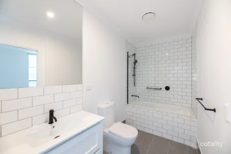 Property photo of 2/70 Freeman Road Durack QLD 4077