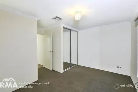 Property photo of 2 Toora Mews Lakelands WA 6180