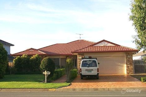 Property photo of 46 Monterey Keys Drive Helensvale QLD 4212