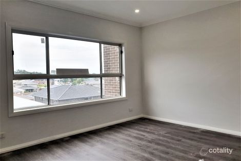 Property photo of 14 Mahoney Drive Campbelltown NSW 2560