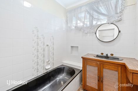 1 Welwyn Rd, Manningham, SA 5086