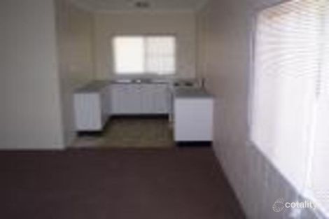Property photo of 10 Ellengerah Street Narromine NSW 2821