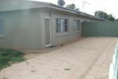 Property photo of 10 Ellengerah Street Narromine NSW 2821