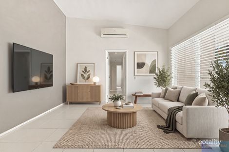 2/137 Overland Dr, Edens Landing, QLD 4207