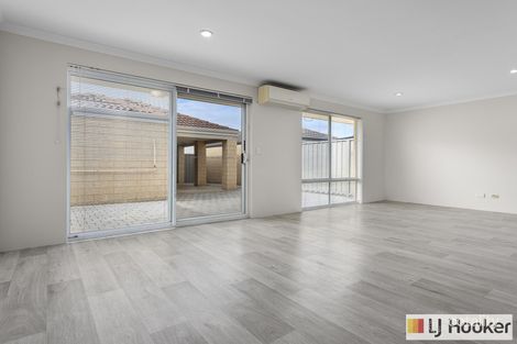 Property photo of 123 Lambeth Circle Wellard WA 6170
