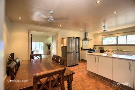 66 Tucker St, Machans Beach, QLD 4878