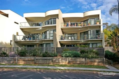 Property photo of 2/5 Crag Road Batehaven NSW 2536