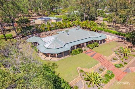Property photo of 10 Gabbinbar Court Pine Mountain QLD 4306