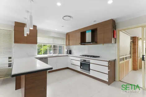 Property photo of 12 Cardinal Clancy Avenue Glendenning NSW 2761