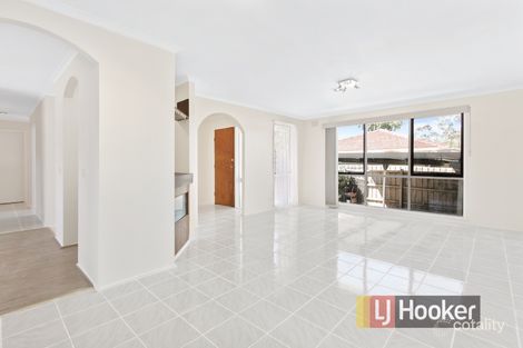 Property photo of 3 Avoca Close Hampton Park VIC 3976