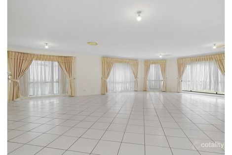 Property photo of 21 Blacket Place West Hoxton NSW 2171