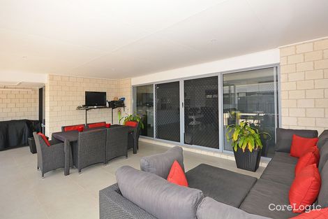 Property photo of 32 Ronaldo Way Urangan QLD 4655