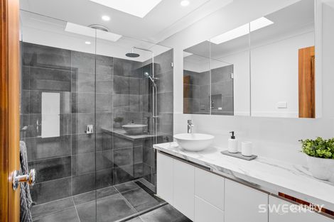 Property photo of 2/1 Lowe Avenue Altona VIC 3018