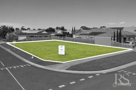 93 Tower Rd, Werribee, VIC 3030
