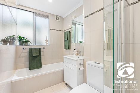 Property photo of 5/12 Bortfield Drive Chiswick NSW 2046