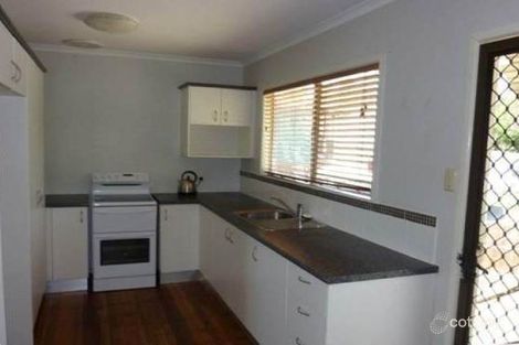 Property photo of 2 Wellen Street Bundamba QLD 4304