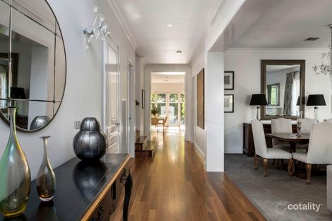 Property photo of 10 Glenthorn Avenue Balwyn North VIC 3104