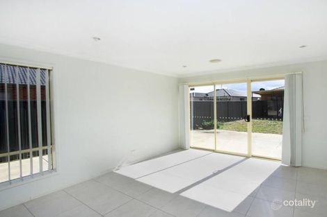 Property photo of 4 Murrumbidgee Street Manor Lakes VIC 3024